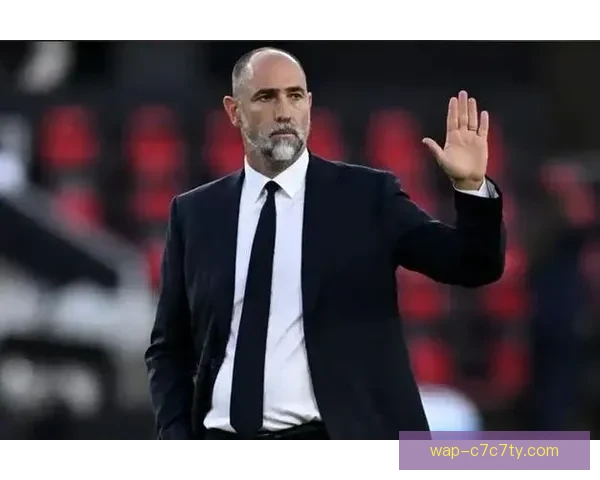 图多尔携自家班底正式入主热刺